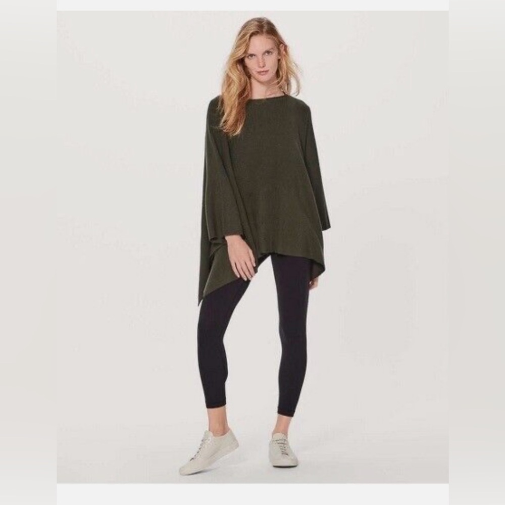 Lululemon Wool Be Cozy Knit Merino Wool Dark Olive Green Poncho Wrap
Shawl OS